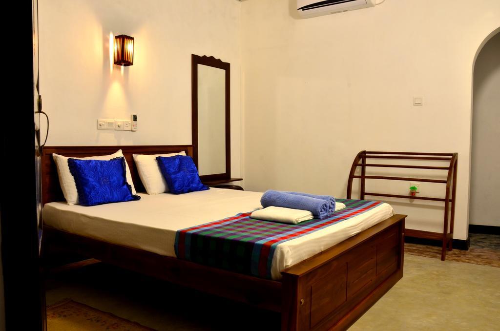 Aknara Rest Hotel Weligama Exterior foto
